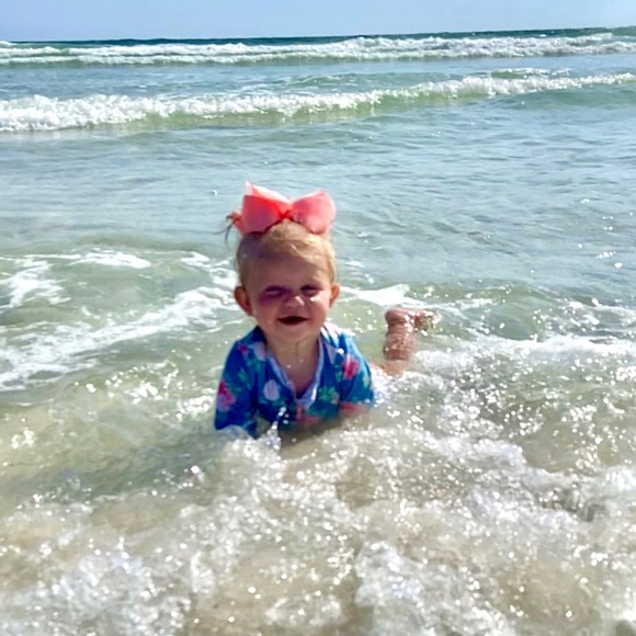 Meet your Posher, Tabitha - Picture 5 of 9